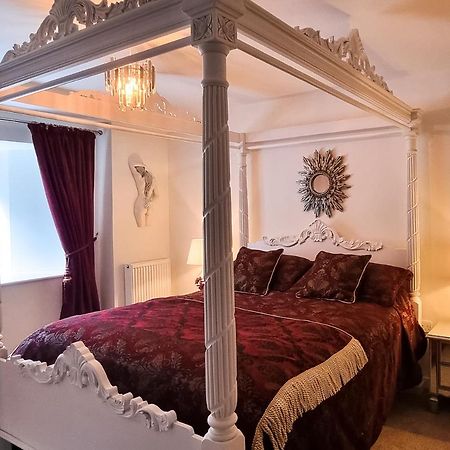 Апартаменты Loch Ness - Luxury Highland Retreat In Scotland Форт Аугустус Экстерьер фото